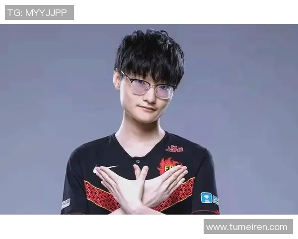 电竞新闻FPX逆袭之路揭秘世界大师赛中的传奇逆转与团队精神 电竞新闻FPX逆袭之路揭秘世界大师赛中的传奇逆转与团队精神